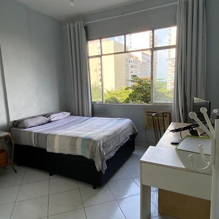 شقة ريو دي جانيرو  في Apartamento Em Copacabana A Um Quarteirao Da Praia! المظهر الخارجي الصورة